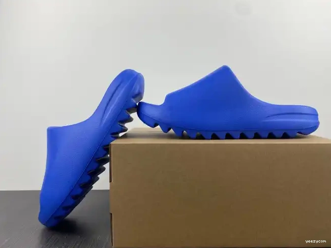 Azure Adidas Slide ID4133 Yeezy 0504